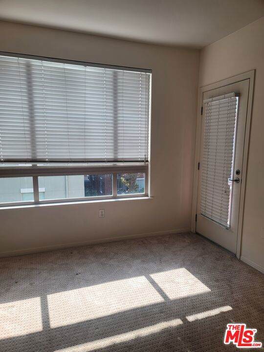 100 Alameda Street - Photo 1