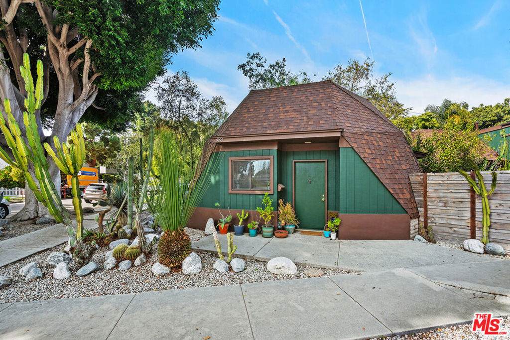 https://bt-photos.global.ssl.fastly.net/socal/orig_boomver_1_428069888-2.jpg