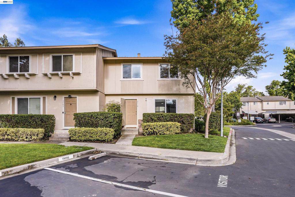 3789 Saratoga Way - Photo 1