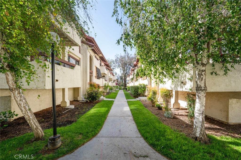 https://bt-photos.global.ssl.fastly.net/socal/orig_boomver_1_428081614-2.jpg