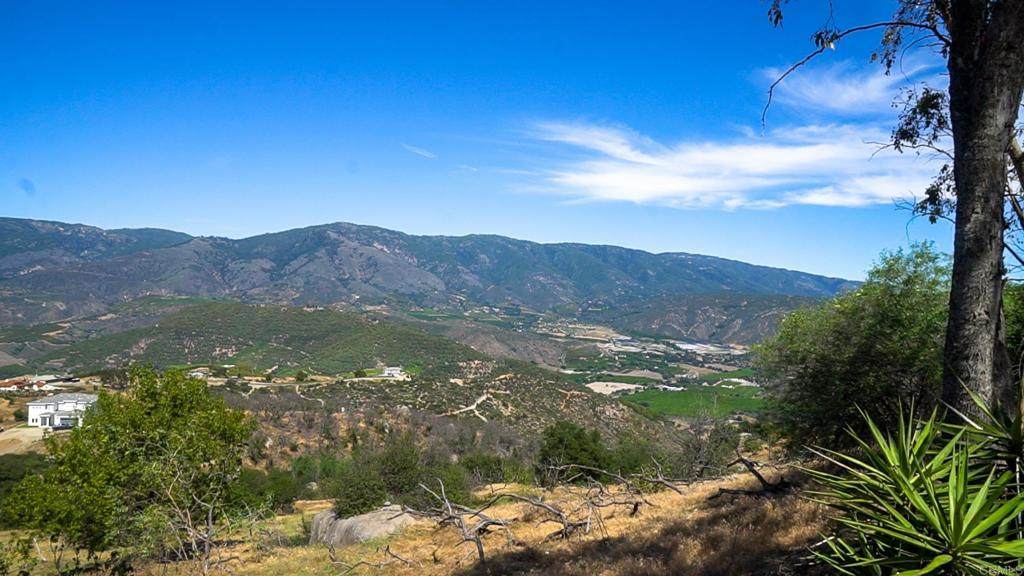 https://bt-photos.global.ssl.fastly.net/socal/orig_boomver_1_428082885-2.jpg