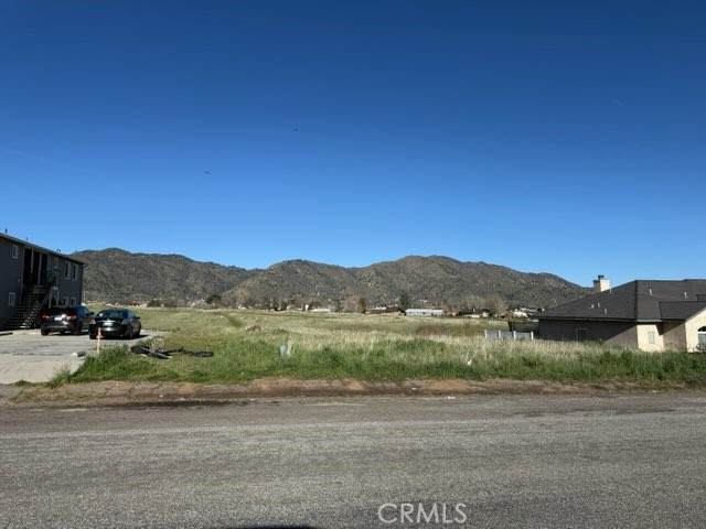 21727 Golden Star Boulevard - Photo 1