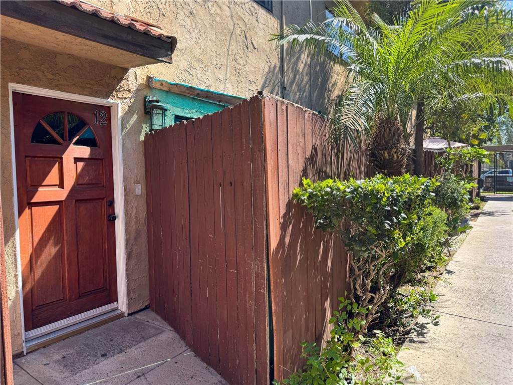 9019 Cedros Avenue - Photo 1