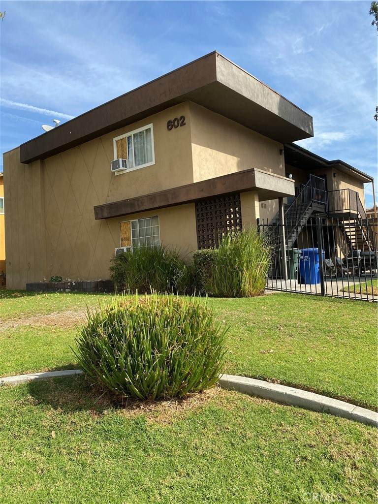 602 Karesh Avenue - Photo 1