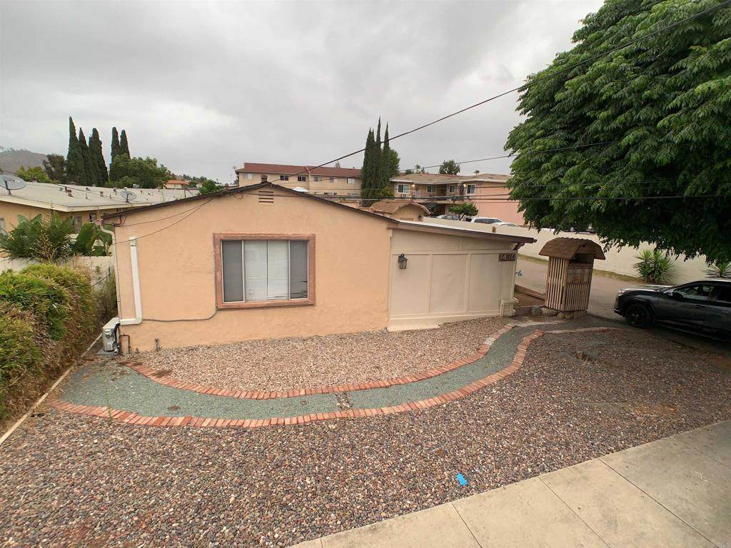 34 Peach Avenue - Photo 1