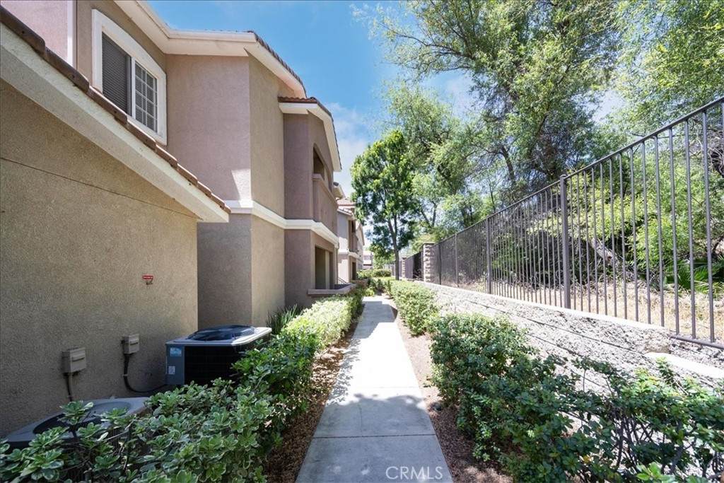 41410 Juniper Street - Photo 1