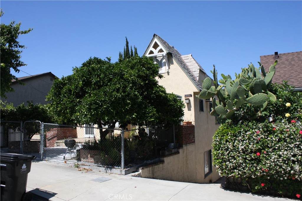 https://bt-photos.global.ssl.fastly.net/socal/orig_boomver_1_428118294-2.jpg