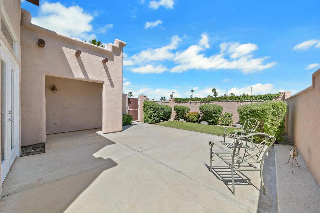 https://bt-photos.global.ssl.fastly.net/socal/orig_boomver_1_428203510-2.jpg