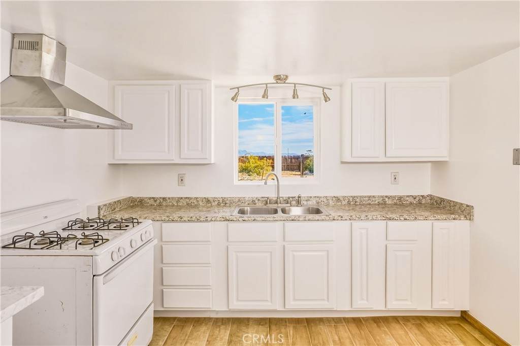 3575 Desert Villa - Photo 1