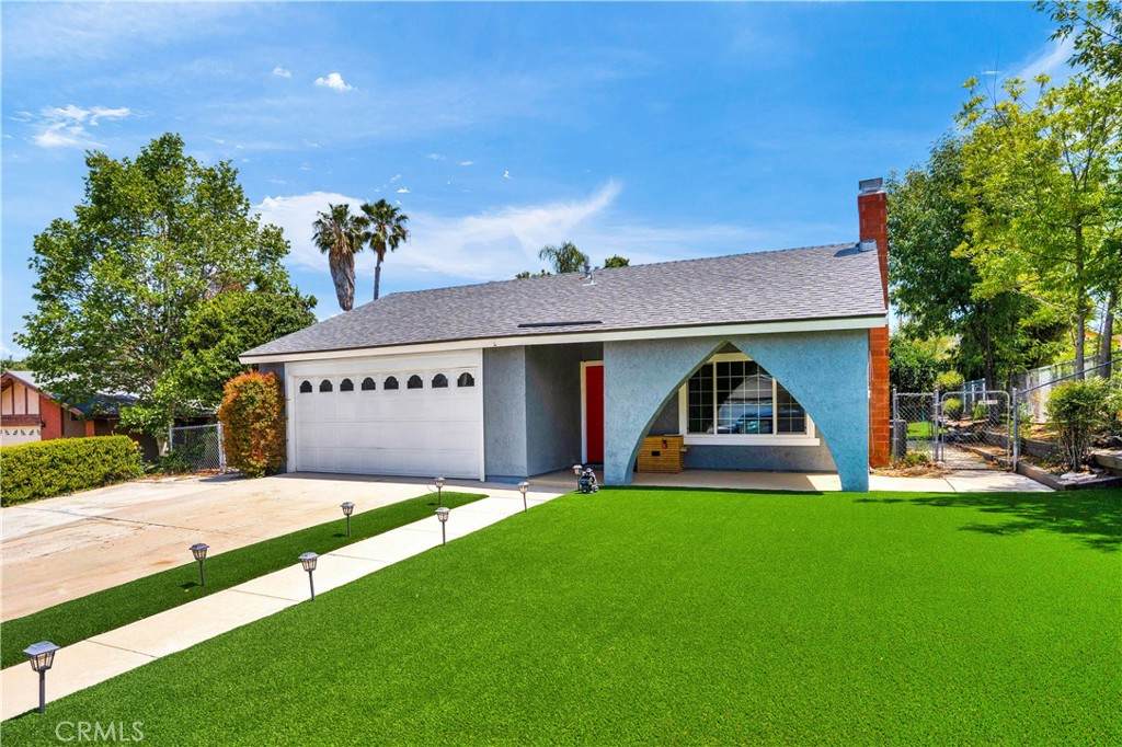 2393 Mesquite Lane - Photo 1