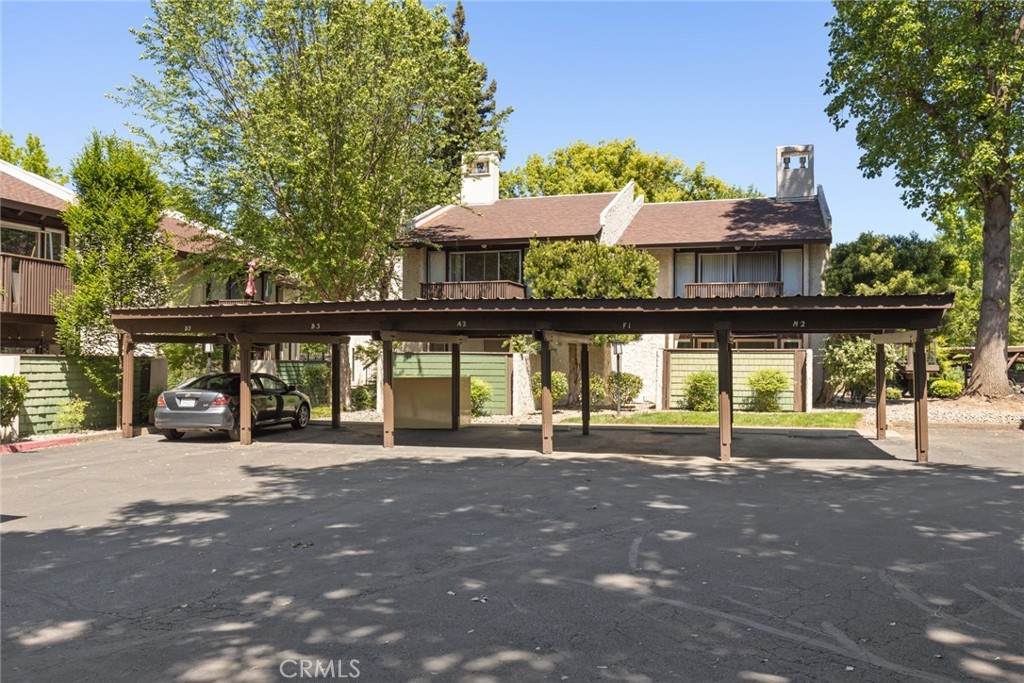 555 Vallombrosa - Photo 1