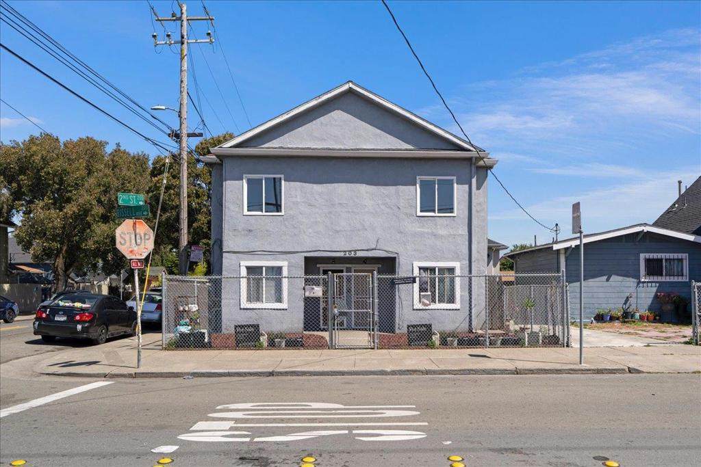 203 Bissell Avenue - Photo 1