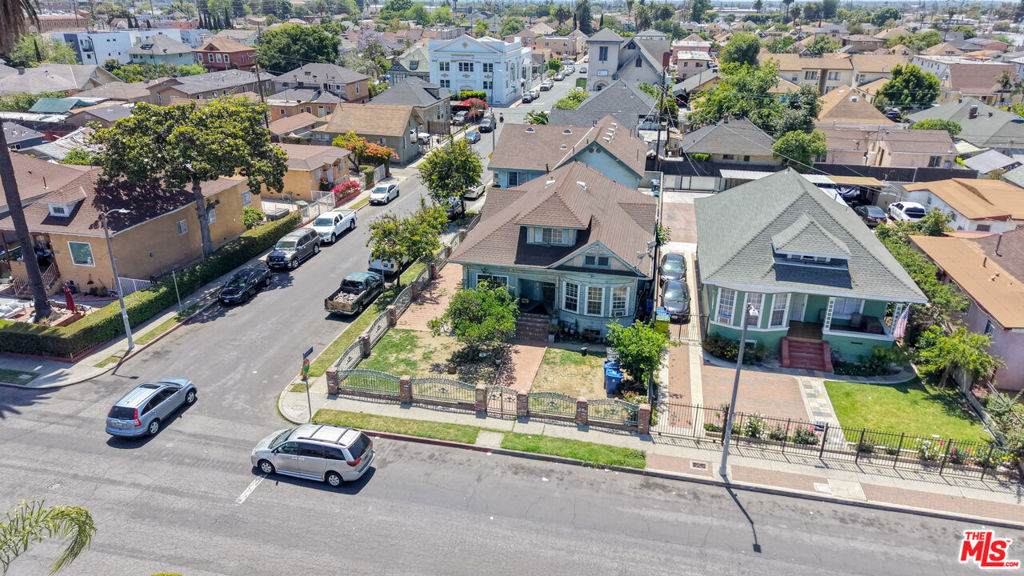 https://bt-photos.global.ssl.fastly.net/socal/orig_boomver_1_428382983-2.jpg