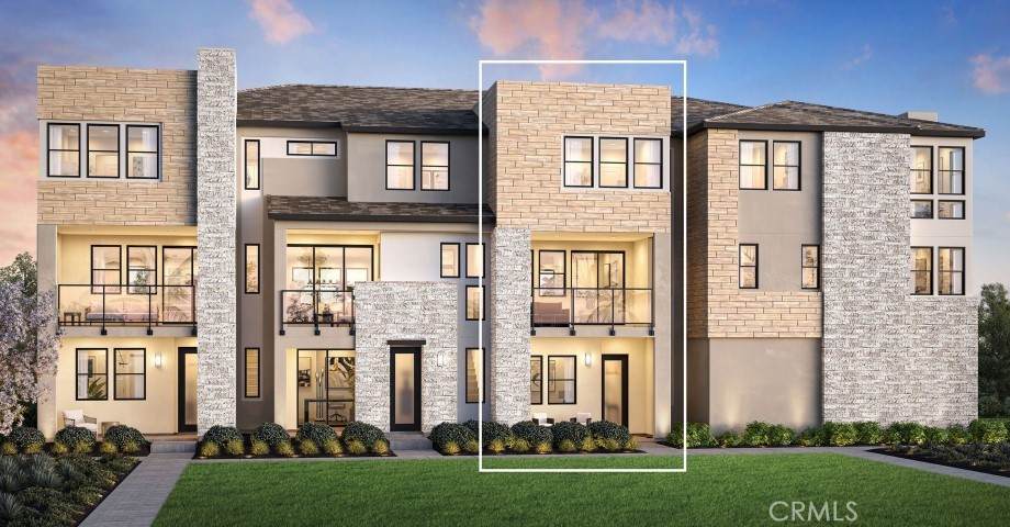 109 Sawtelle - Photo 1