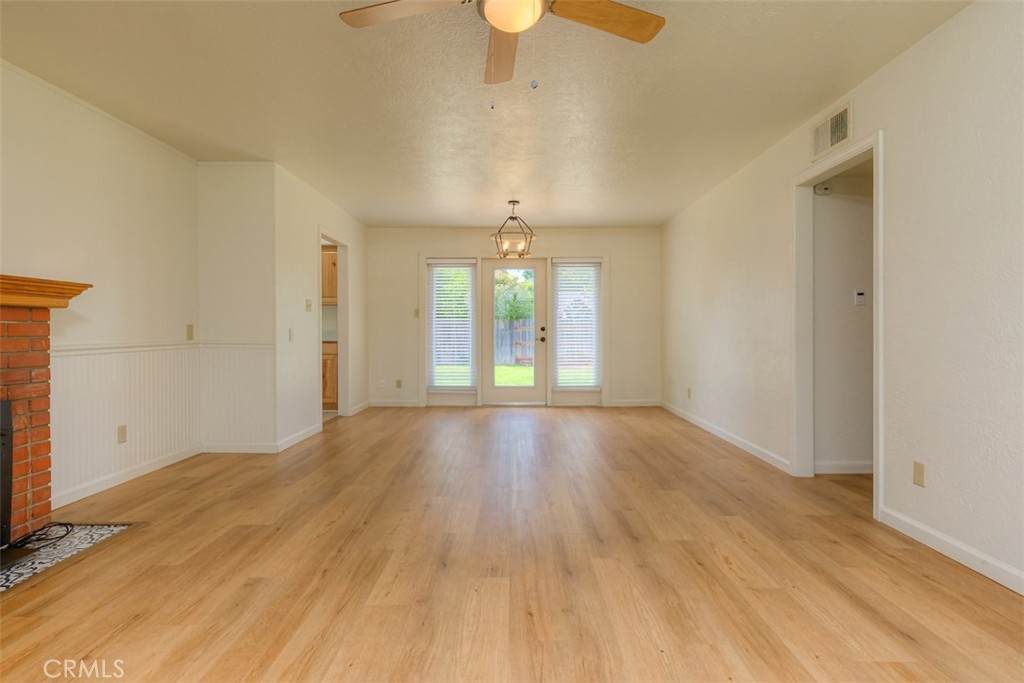 https://bt-photos.global.ssl.fastly.net/socal/orig_boomver_1_428385926-4.jpg