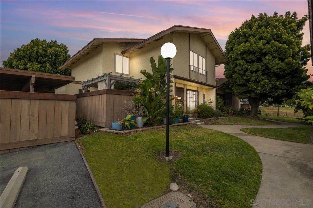 238 Regency Ct - Photo 1