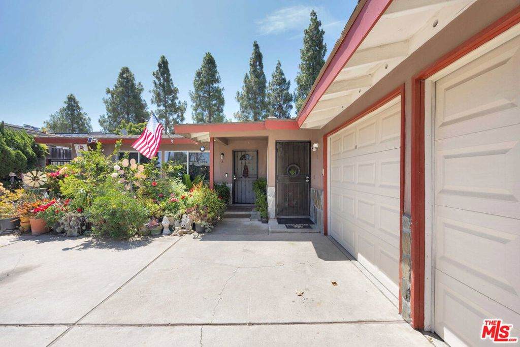 https://bt-photos.global.ssl.fastly.net/socal/orig_boomver_1_428439568-2.jpg