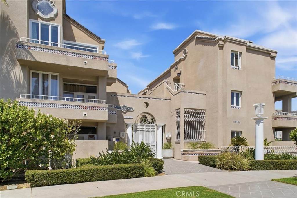 https://bt-photos.global.ssl.fastly.net/socal/orig_boomver_1_428472549-2.jpg
