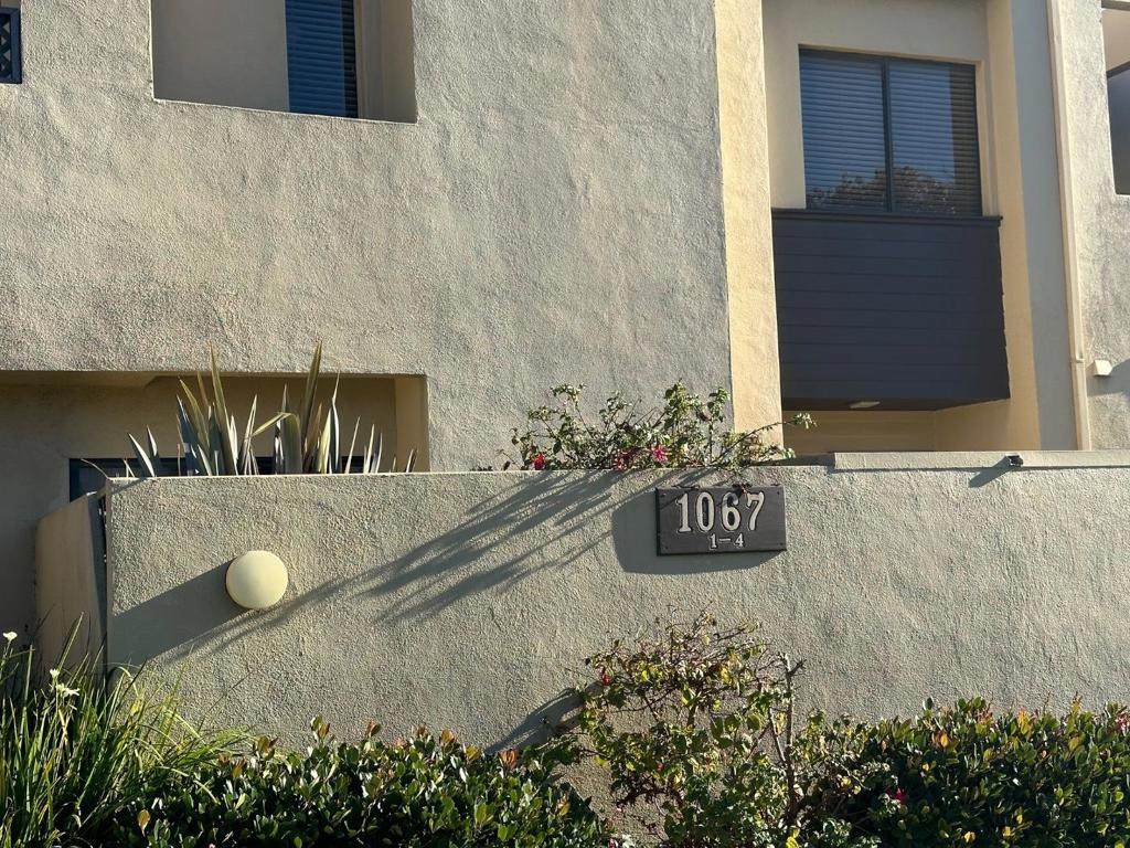 1067 Padre Drive - Photo 1
