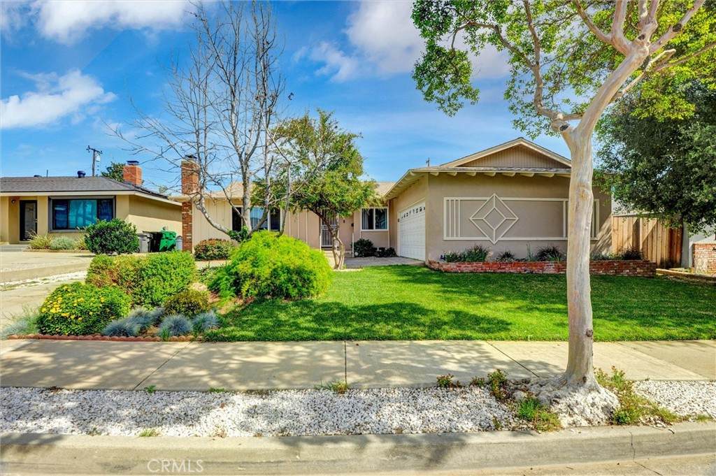 722 Belleview Avenue - Photo 1