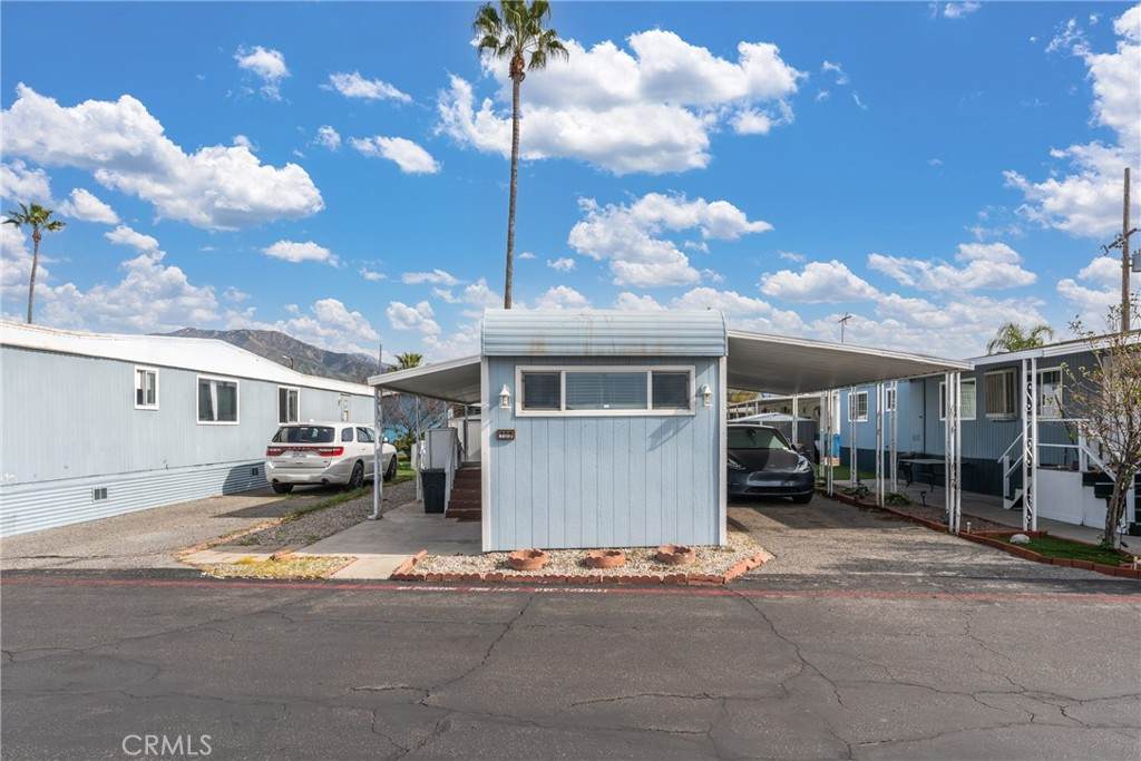 26250 9th Street - Photo 1