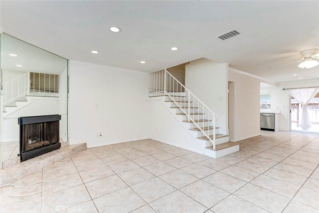 3733 Harbor - Photo 1