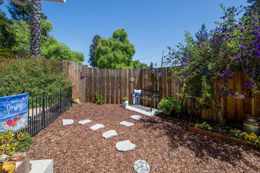 https://bt-photos.global.ssl.fastly.net/socal/orig_boomver_1_428522861-2.jpg