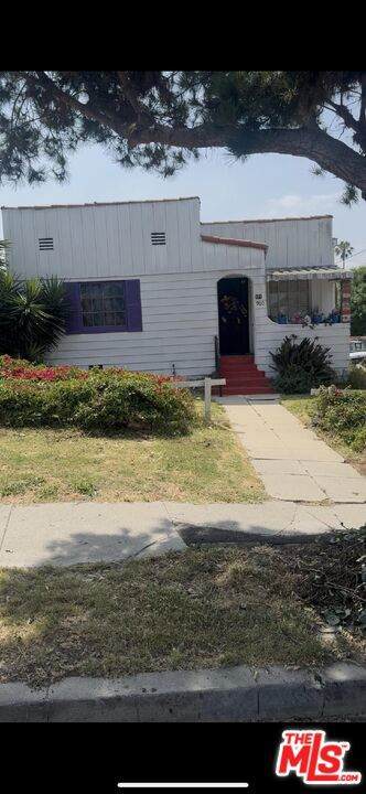 900 65th Street - Photo 1