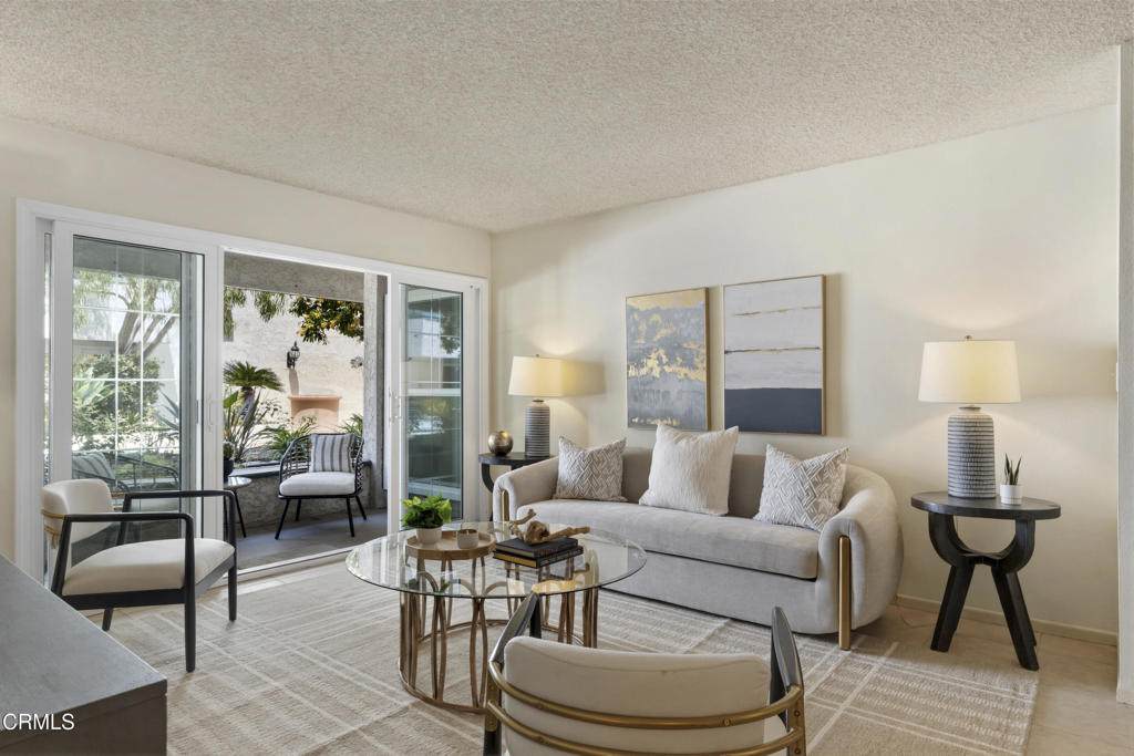 360 Euclid Avenue - Photo 1