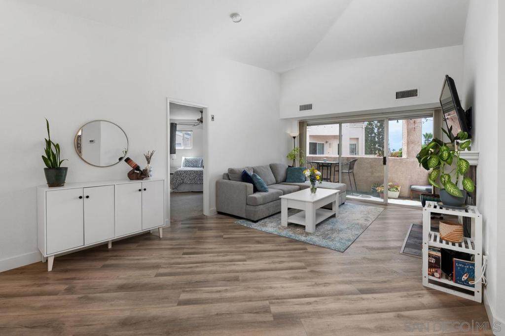 7127 Camino Degrazia - Photo 1