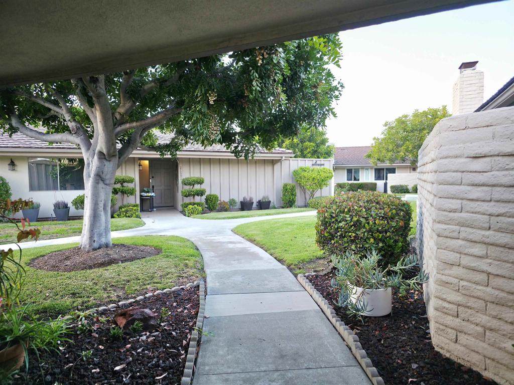 https://bt-photos.global.ssl.fastly.net/socal/orig_boomver_1_428637258-2.jpg