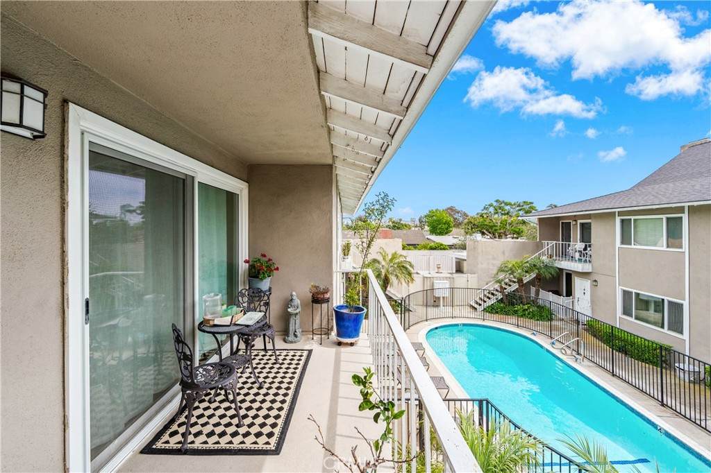https://bt-photos.global.ssl.fastly.net/socal/orig_boomver_1_428652879-2.jpg