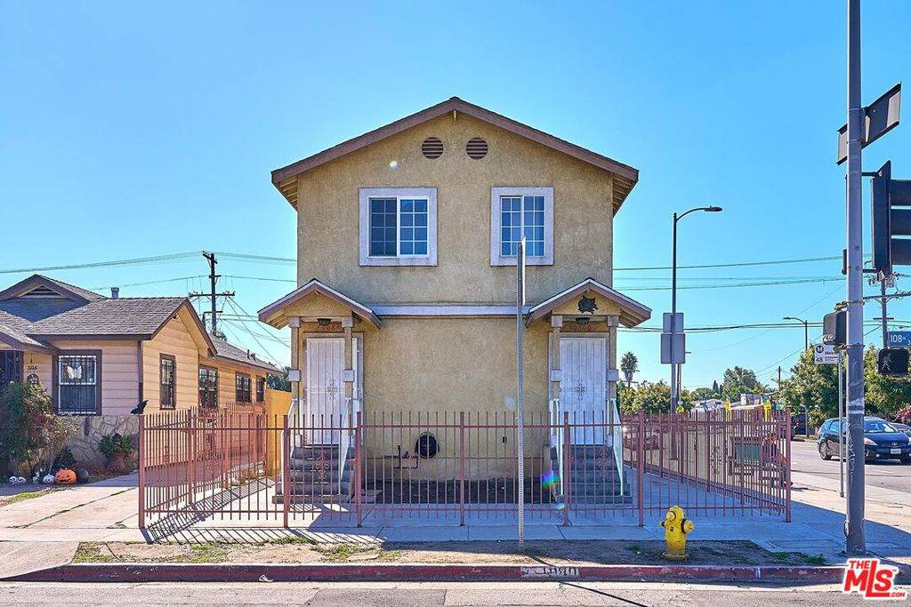 https://bt-photos.global.ssl.fastly.net/socal/orig_boomver_1_428665264-2.jpg