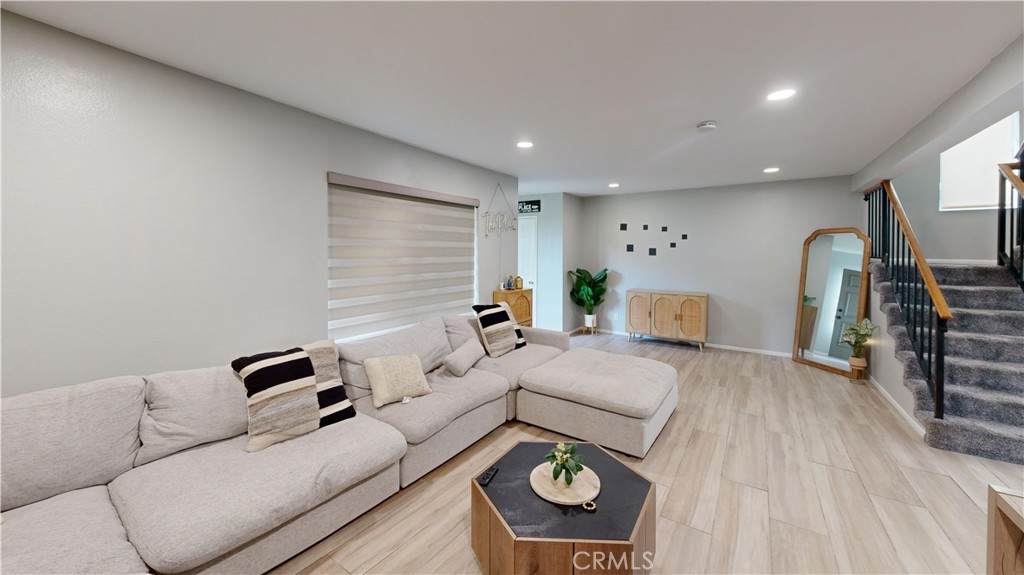 15218 Shadybend - Photo 1