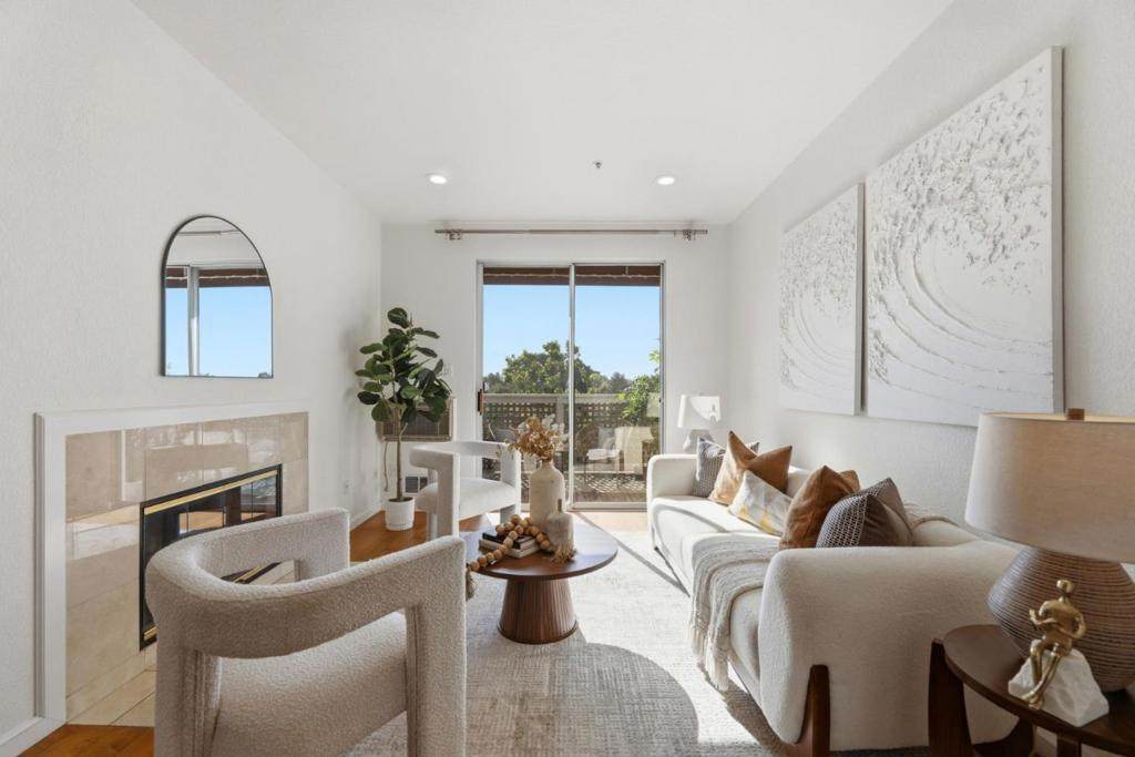 250 Santa Fe Terrace - Photo 1