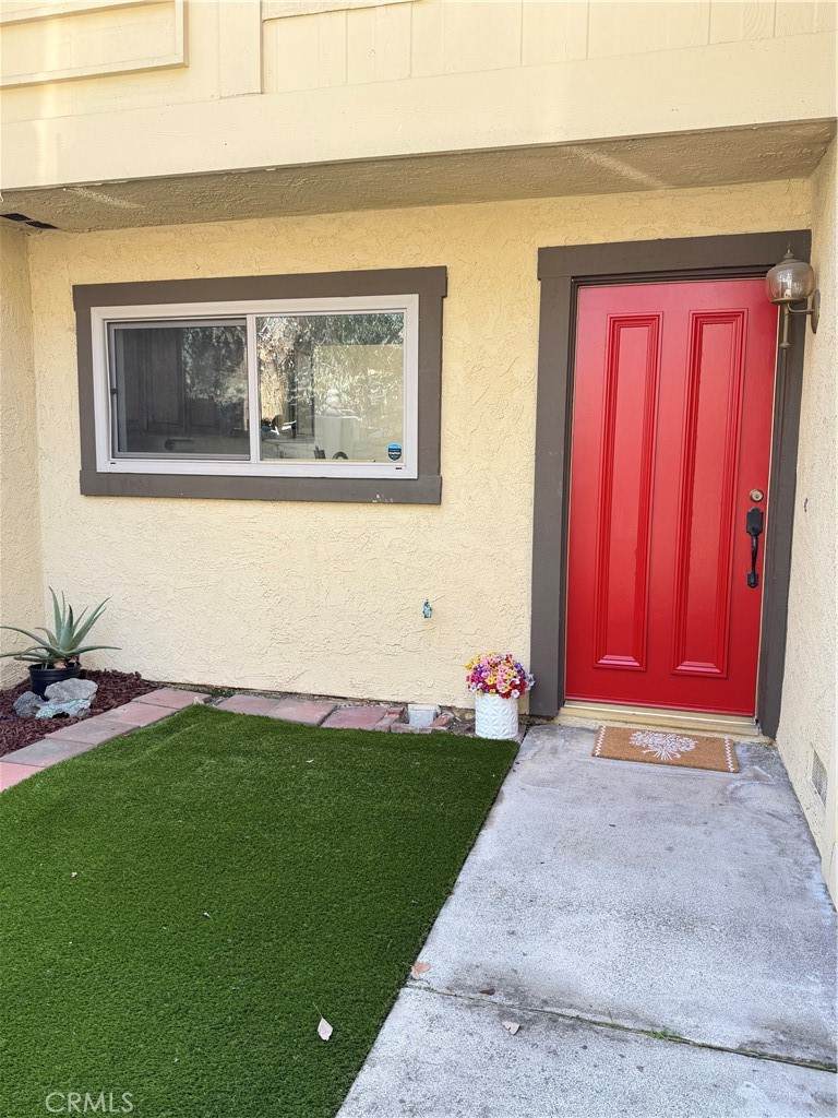 2618 Tustin - Photo 1