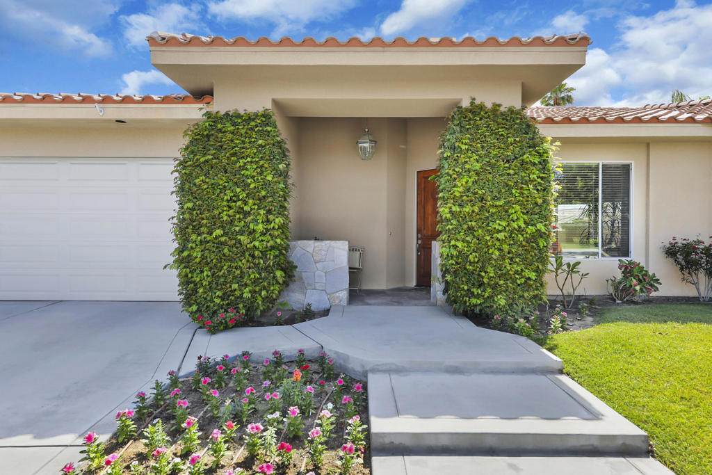 https://bt-photos.global.ssl.fastly.net/socal/orig_boomver_1_428690083-2.jpg