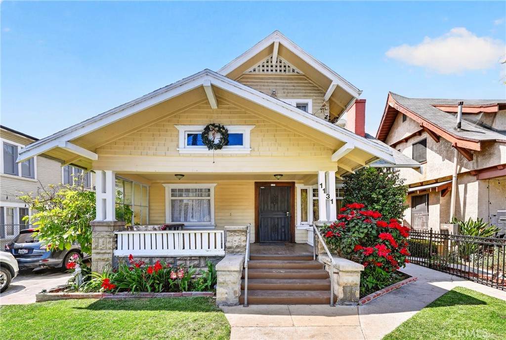 1131 Echo Park Ave - Photo 1