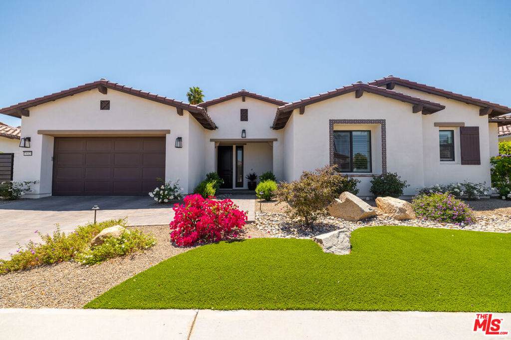 https://bt-photos.global.ssl.fastly.net/socal/orig_boomver_1_428710311-2.jpg