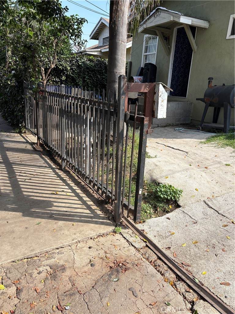 https://bt-photos.global.ssl.fastly.net/socal/orig_boomver_1_428720249-2.jpg