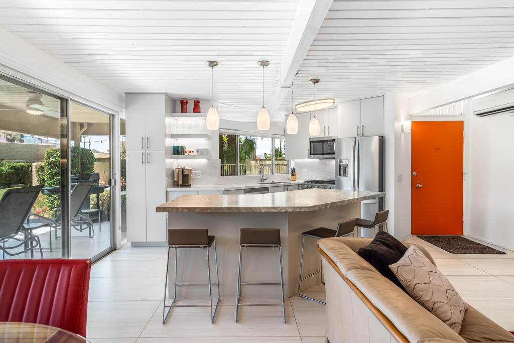 112 Sandpiper Street - Photo 1
