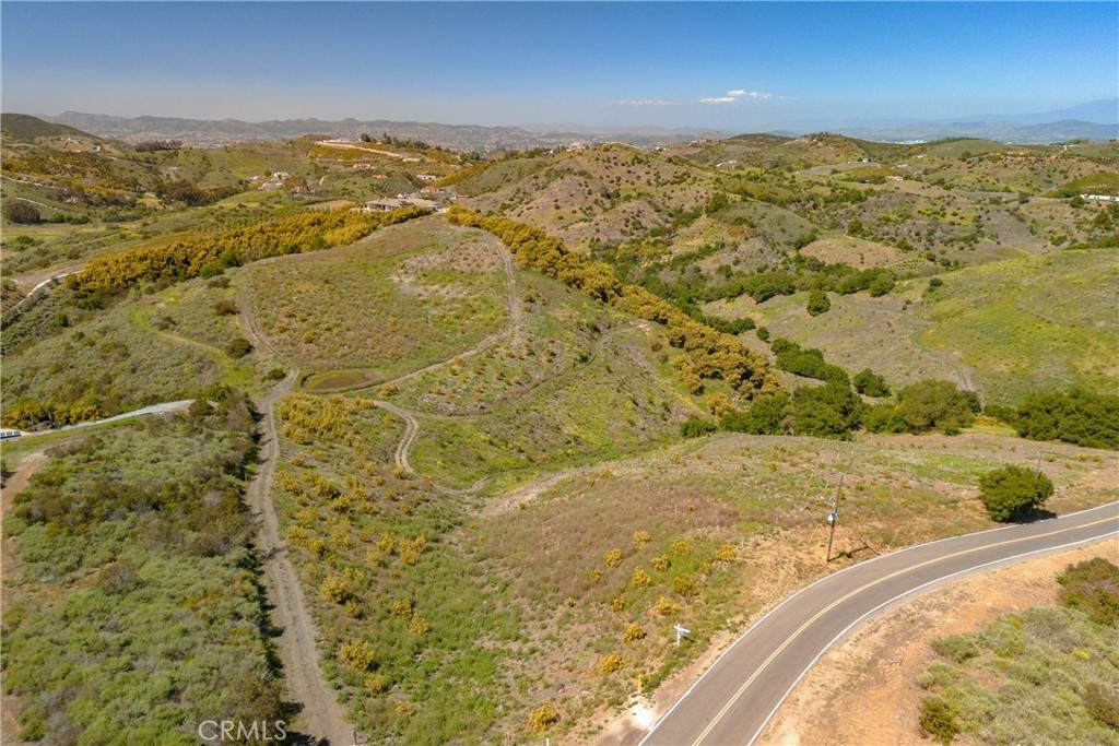2 La Cruz Drive - Photo 1