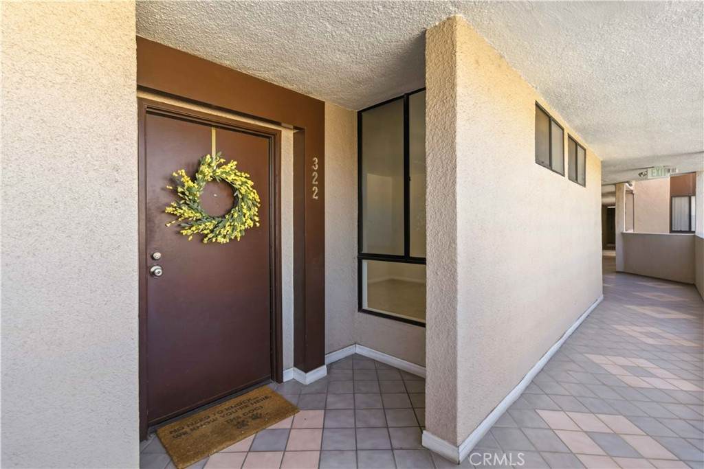 https://bt-photos.global.ssl.fastly.net/socal/orig_boomver_1_428729439-3.jpg
