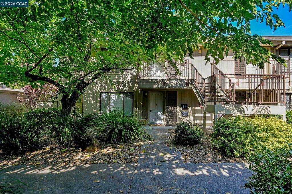 1225 Singingwood Ct - Photo 1