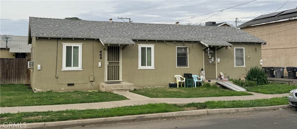 447 Maple - Photo 1
