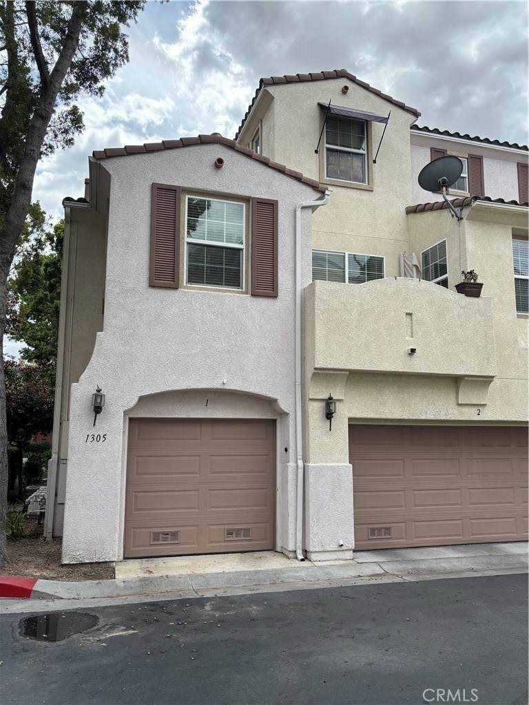 1305 Mother Lode Way - Photo 1