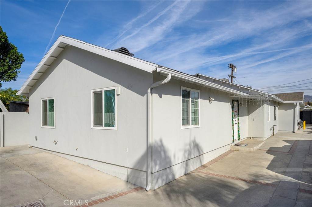 9031 El Dorado Avenue - Photo 1