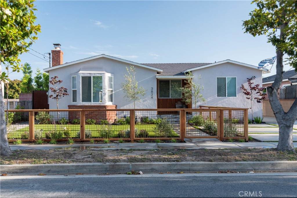 3834 111th - Photo 1