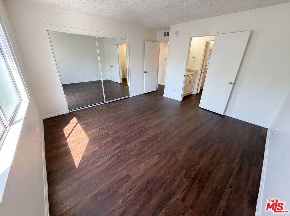 https://bt-photos.global.ssl.fastly.net/socal/orig_boomver_1_428760058-2.jpg