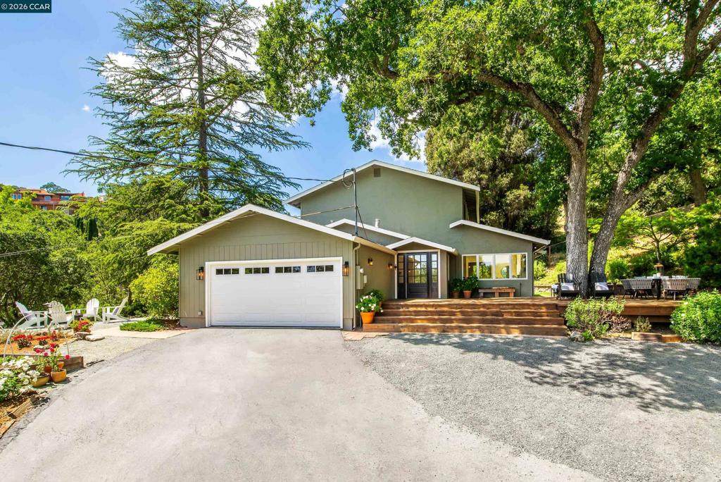3348 Walnut Ln - Photo 1